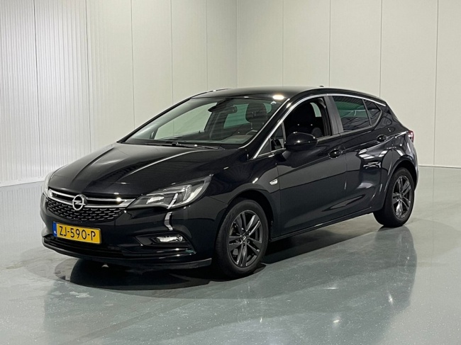 Opel Astra - 1.0 Turbo 120 Jaar Edition