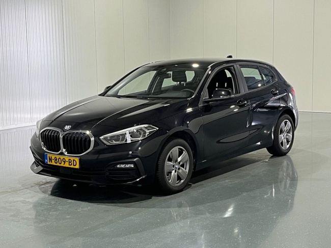 BMW 1-serie - 118i Automaat Business Edition