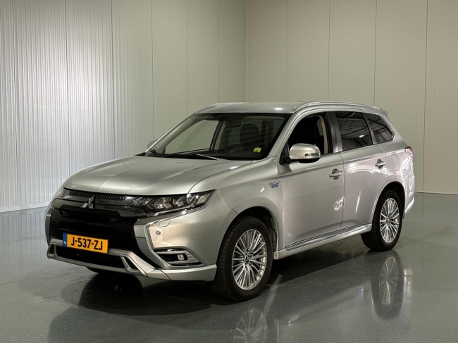 Mitsubishi Outlander - 2.4 PHEV Intense