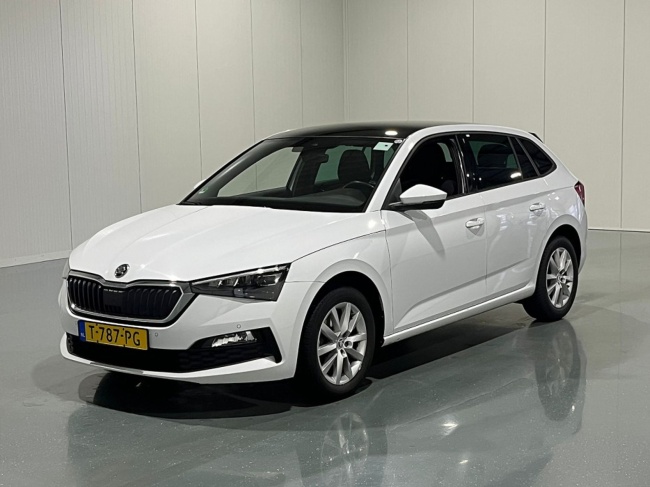 Škoda Scala - 1.0 TSI Business Edition Pano