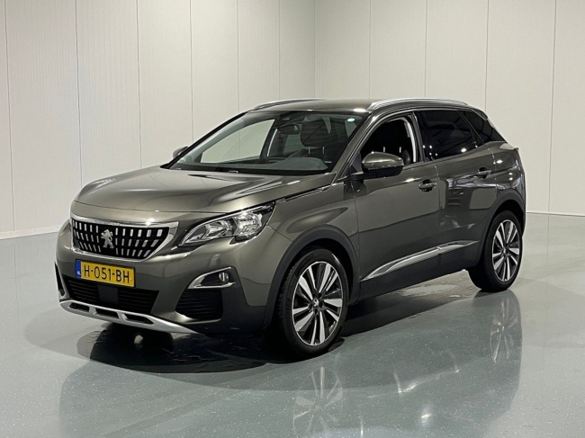 Peugeot 3008 - 1.2 PureTech Blue Lease Premium