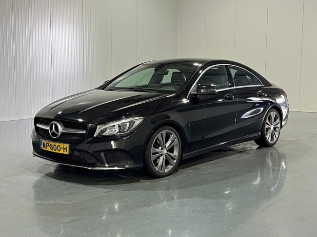 Mercedes-Benz CLA-Klasse - 180 Automaat Business Solution