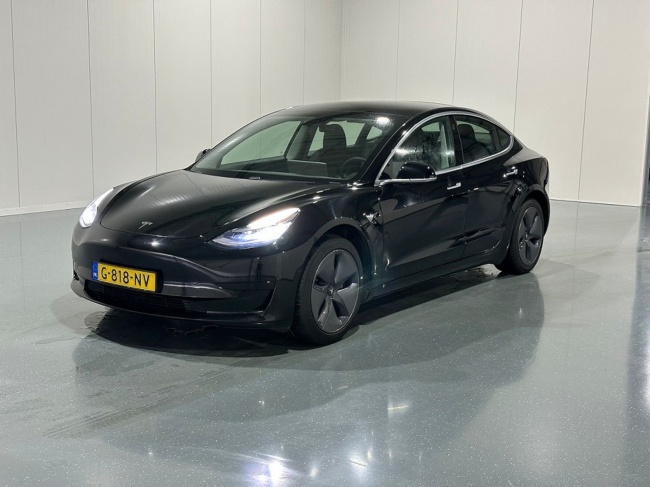 Tesla Model 3 - Standard RWD Plus 60 kWh