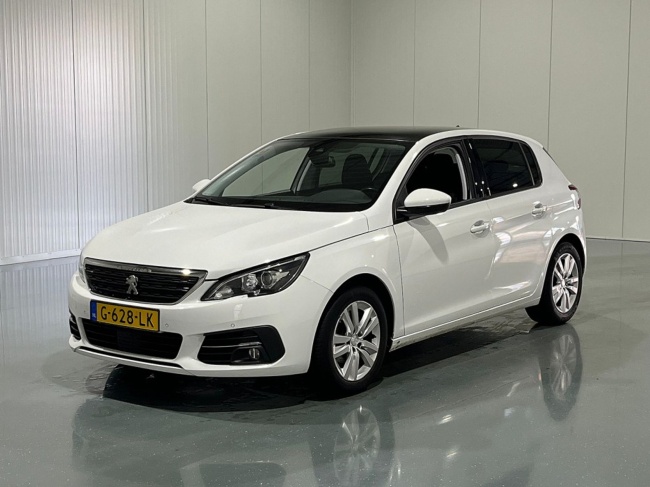 Peugeot 308 - 1.2 PureTech Blue Lease Executive