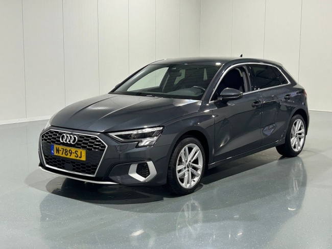 Audi A3 - Sportback 30 TFSI Automaat Advanced edition