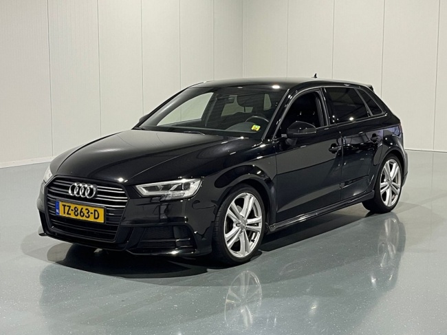 Audi A3 - Sportback 35 TFSI CoD Automaat Sport S Line Edition