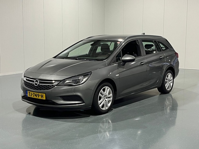 Opel Astra - Sports Tourer 1.0 Online Edition