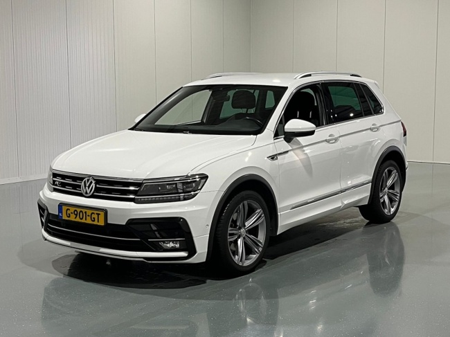 Volkswagen Tiguan - 1.5 TSI ACT Automaat Highline Business R