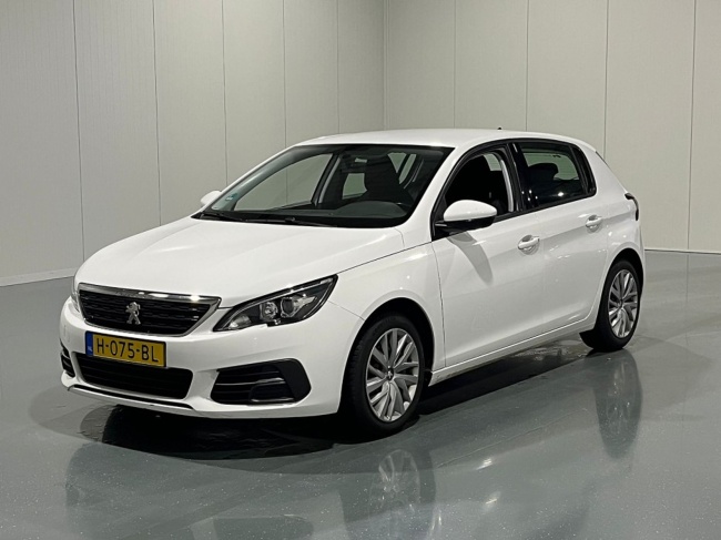 Peugeot 308 - 1.2 PureTech Blue Lease