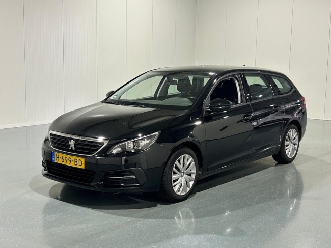 Peugeot 308 - SW 1.2 PureTech Blue Lease