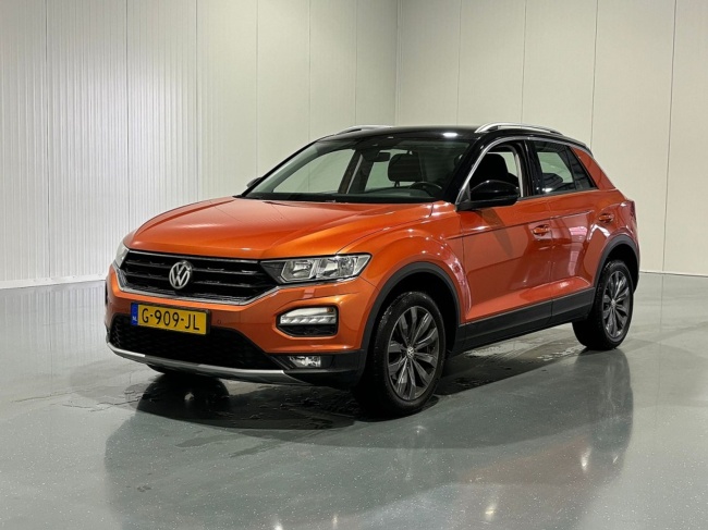 Volkswagen T-Roc - 1.5 TSI Automaat Style Business