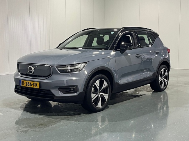 Volvo XC40 - Recharge P8 AWD R-Design