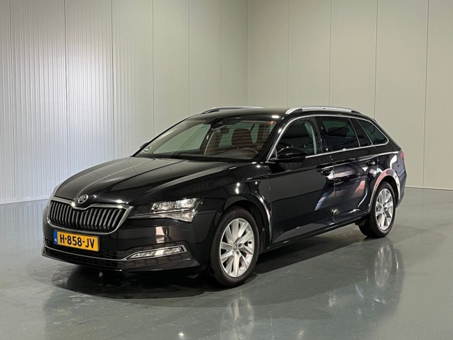 Škoda Superb - Combi 1.5 TSI ACT Automaat Business Edition