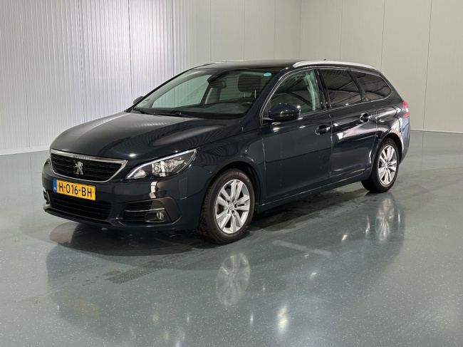 Peugeot 308 - SW 1.2 PureTech Blue Lease Executive