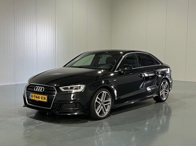 Audi A3 - Limousine 35 TFSI CoD Automaat Advance Sport