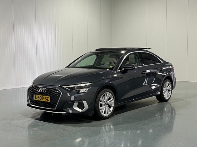 Audi A3 - Limousine 30 TFSI Automaat Business edition