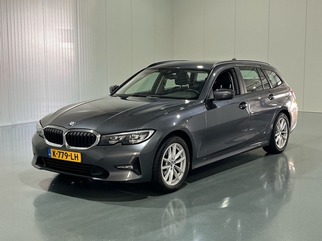 BMW 3 Serie - Touring 318i Automaat Executive Edition