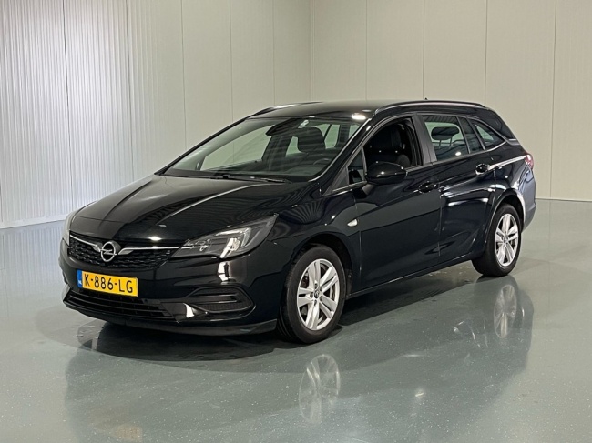 Opel Astra - Sports Tourer 1.2 Edition