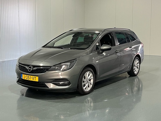 Opel Astra - Sports Tourer 1.2 Edition