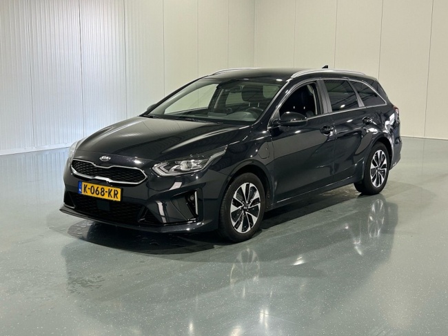 Kia Ceed - 1.6 GDI PHEV DynamicPlusLine